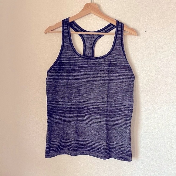 Patagonia Seamless Gatewood Racerback Tank - Picture 2 of 4